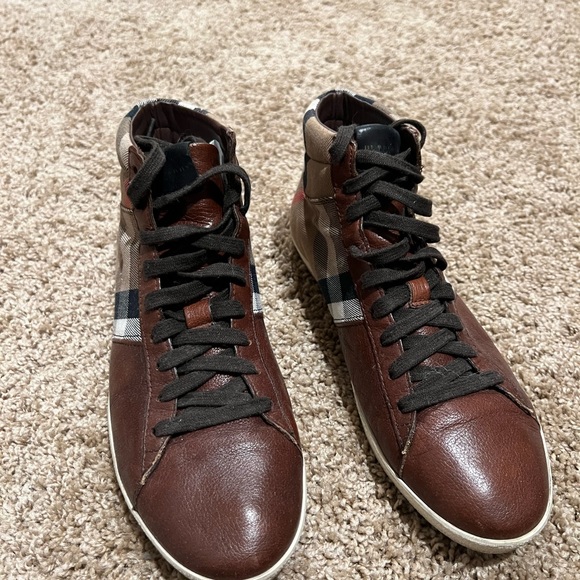Mens Burberry Check Hightops - Picture 2 of 6